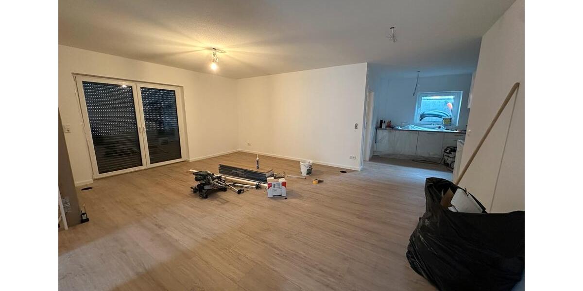 Terrassenwohnung Villingen-Schwenningen Schwenningen - 3.5 Zimmer, 83 m&sup2;, 1.500&euro; | Angebot:25512951