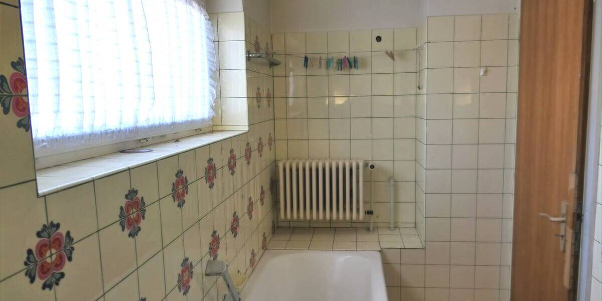 Einfamilienhaus Trossingen - 4 Zimmer, 113 m&sup2;, 310.000&euro; | Angebot:25676902