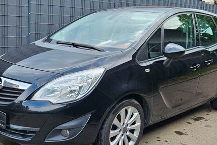 Opel Meriva 195.000 km 1.950 &euro; Aldingen 78554