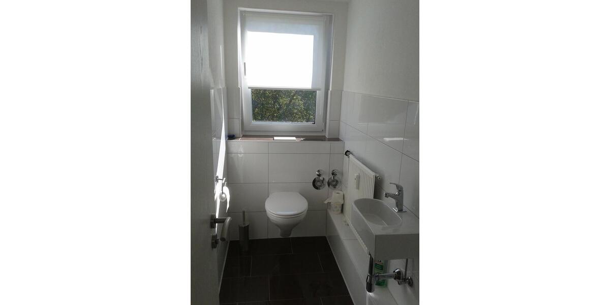 Dachgeschoßwohnung Villingen-Schwenningen Schwenningen - 3 Zimmer, 85 m&sup2;, 780&euro; | Angebot:26578957