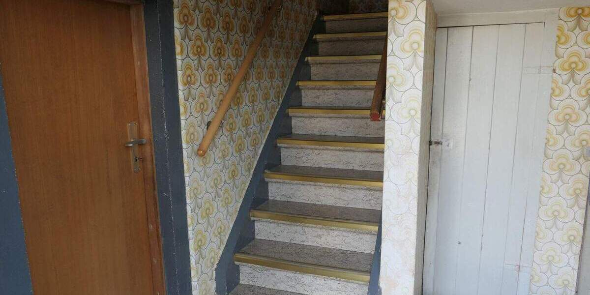 Bauernhaus, Landhaus Deilingen - 6 Zimmer, 112 m&sup2;, 157.000&euro; | Angebot:25732036