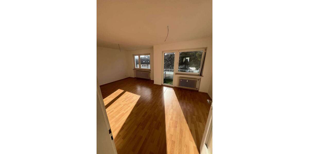 Etagenwohnung Villingen-Schwenningen Schwenningen - 4 Zimmer, 89 m&sup2;, 750&euro; | Angebot:25374274