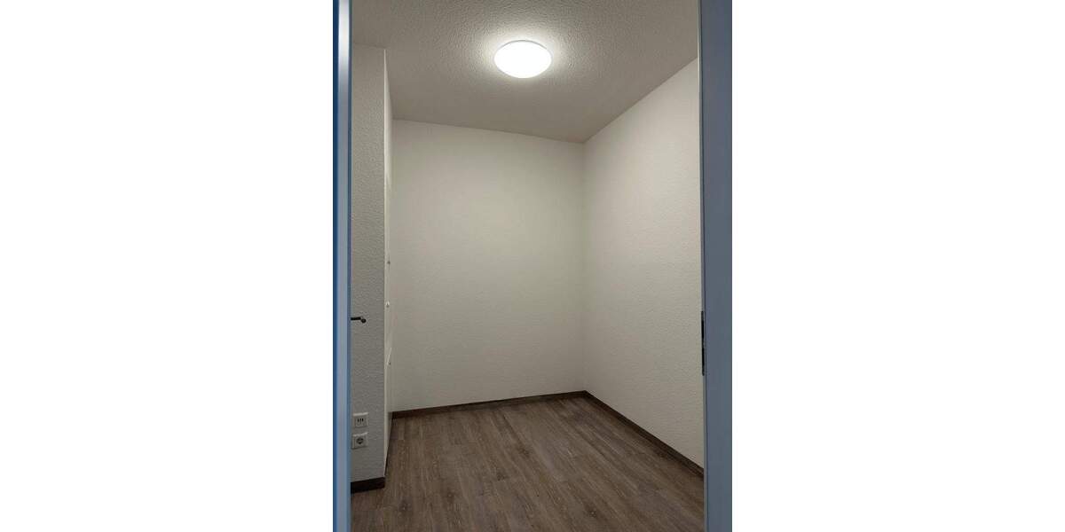 Etagenwohnung Blumberg - 3 Zimmer, 122 m&sup2;, 384.300&euro; | Angebot:25797396
