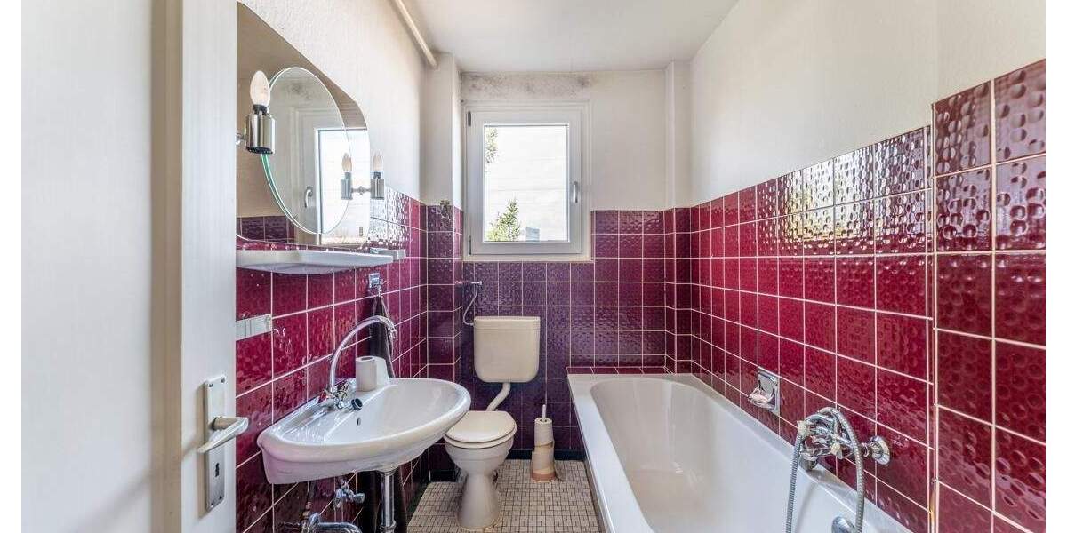 Mehrfamilienhaus, Wohnhaus Villingen-Schwenningen Villingen - 8 Zimmer, 162 m&sup2;, 369.000&euro; | Angebot:25698695