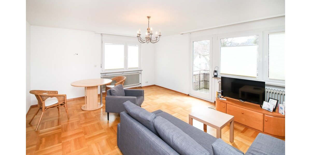 Charmante 3-Zimmer-Wohnung mit Balkon und Dachterrasse in Schramberg - Etagenwohnung Schramberg | Angebot:24982700