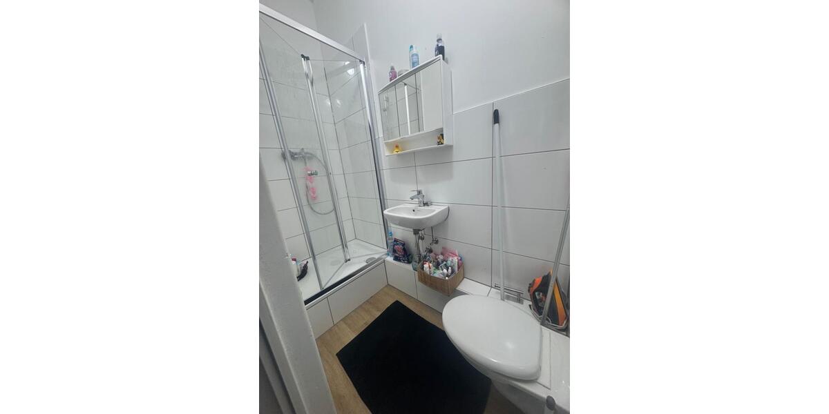 Erdgeschoßwohnung Villingen-Schwenningen Schwenningen - 1 Zimmer, 28 m&sup2;, 400&euro; | Angebot:25177936