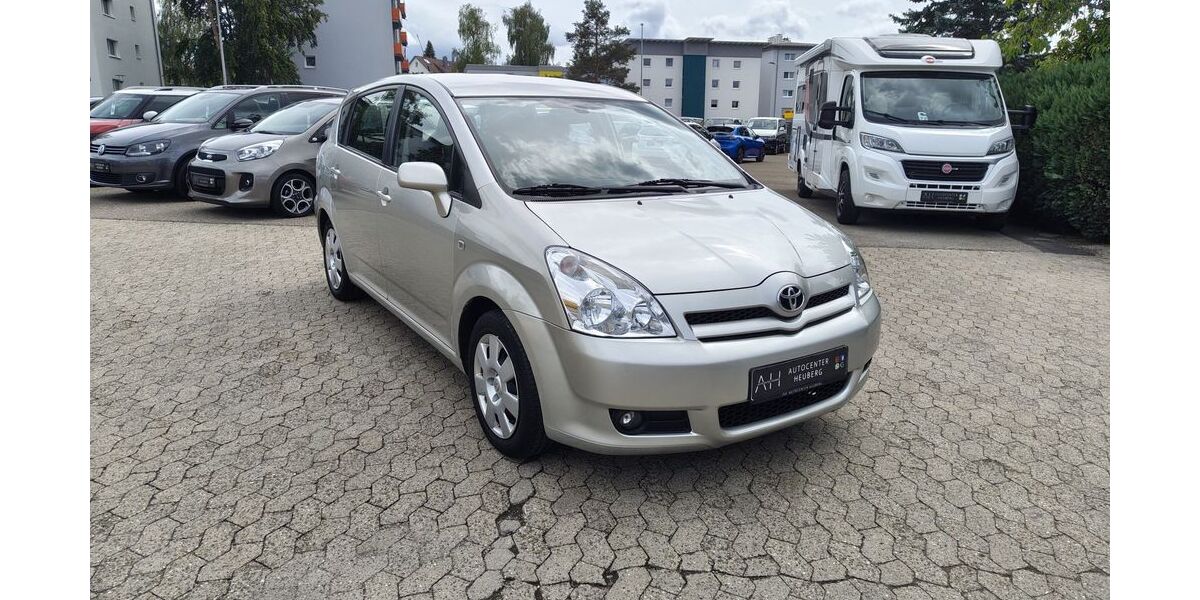Toyota Corolla Verso 102.408 km 5.990 &euro; Villingen-Schwenningen 78054