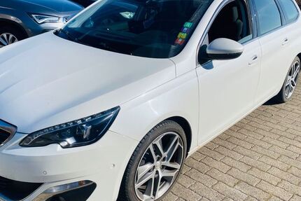 Peugeot 308 138.000 km 4.700 &euro; Donaueschingen 78166
