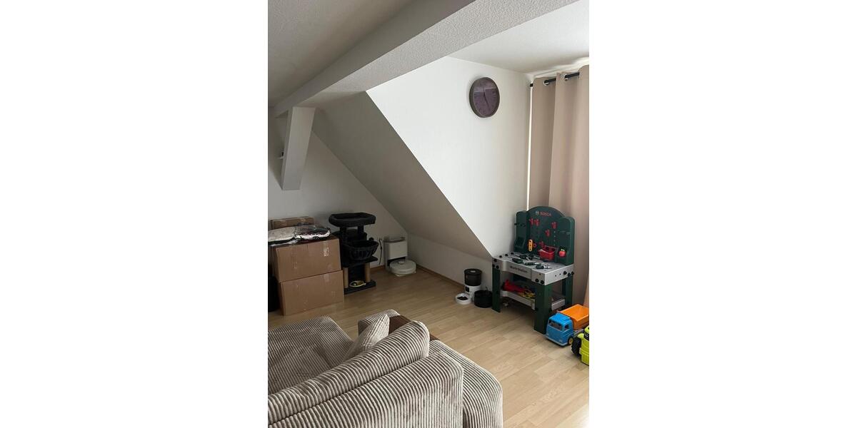 Maisonettenwohnung Dürbheim - 3.5 Zimmer, 84 m&sup2;, 790&euro; | Angebot:25725040