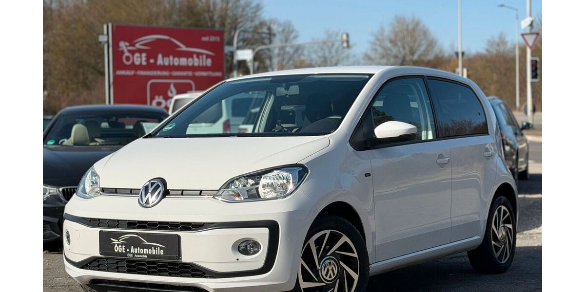 VW up! 34.000 km 8.900 &euro; Villingen-Schwenningen 78052