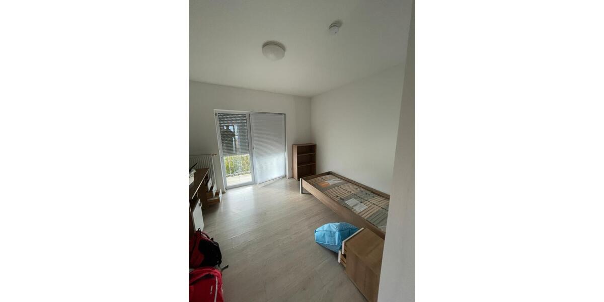 Etagenwohnung Villingen-Schwenningen Schwenningen - 1 Zimmer, 22 m&sup2;, 470&euro; | Angebot:25953930