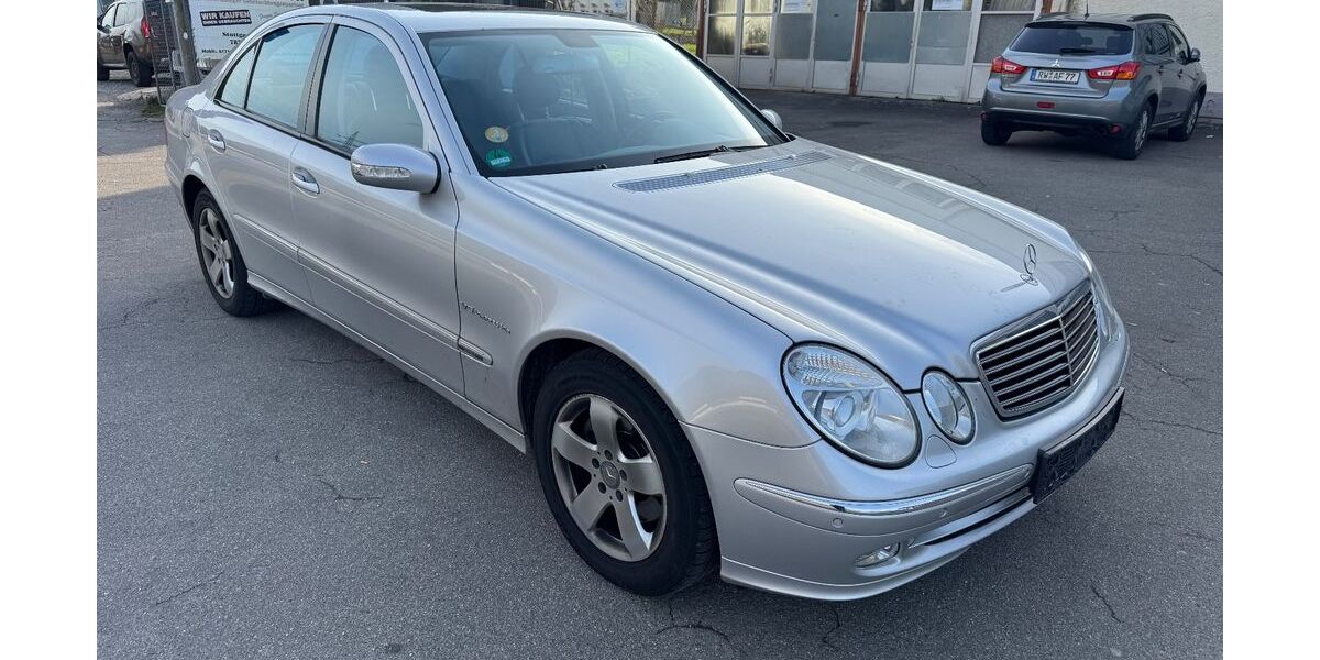 Mercedes-Benz E 240 137.000 km 5.199 &euro; Oberndorf a.N. - Aistaig 78727