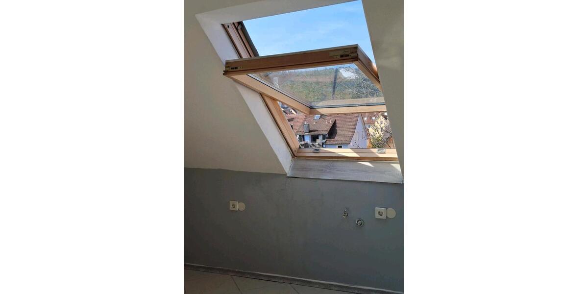 Etagenwohnung Tuttlingen - 5 Zimmer, 90 m&sup2;, 700&euro; | Angebot:25875412