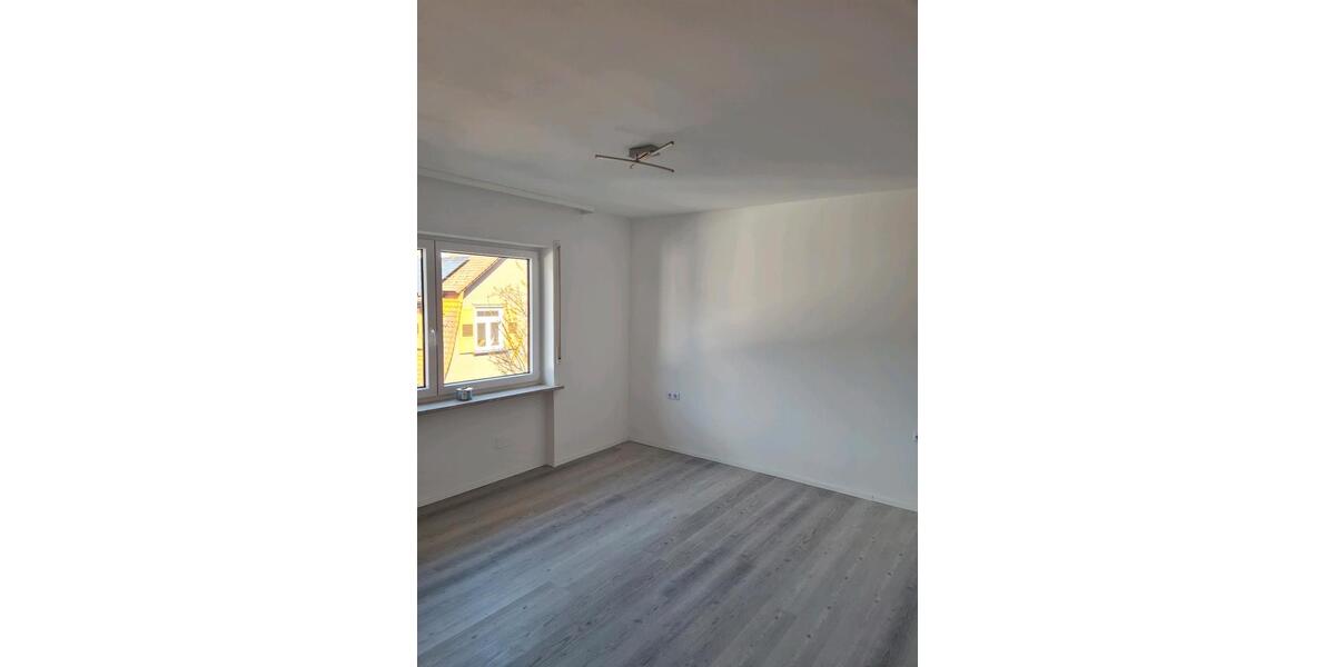 Etagenwohnung Schramberg - 2 Zimmer, 52 m&sup2;, 550&euro; | Angebot:25908016