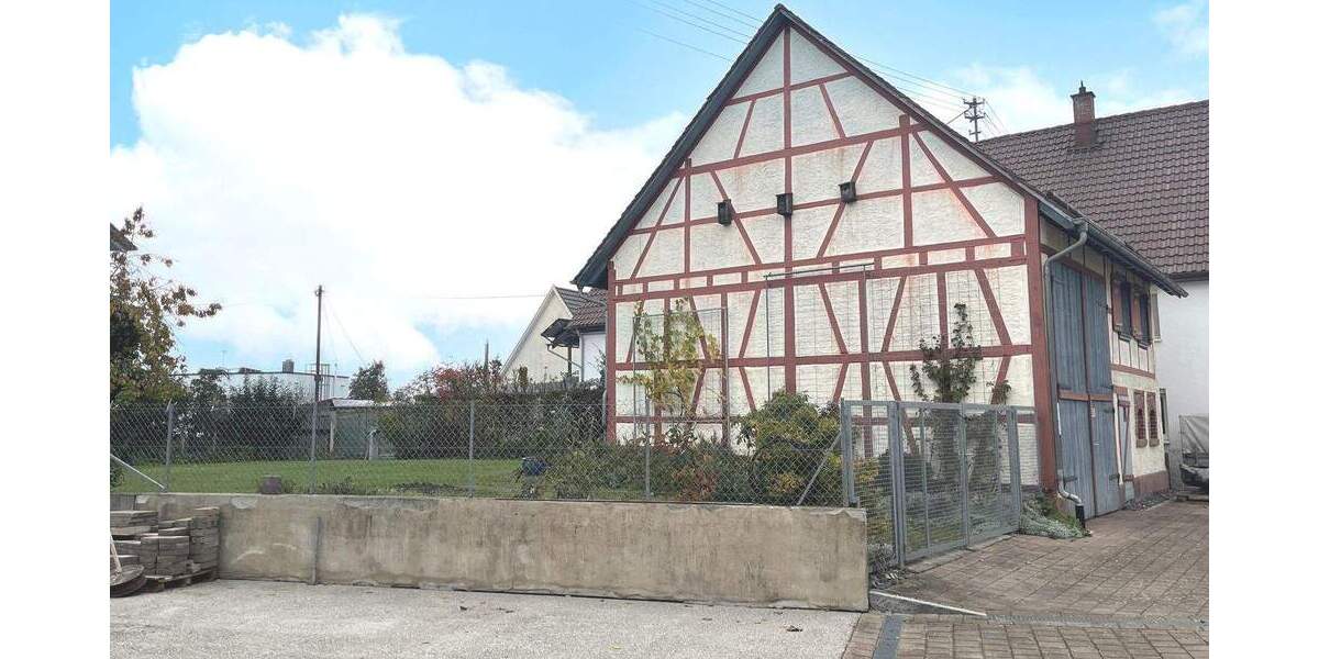 Einfamilienhaus Tuningen - 2 Zimmer, 555.000&euro; | Angebot:25771196