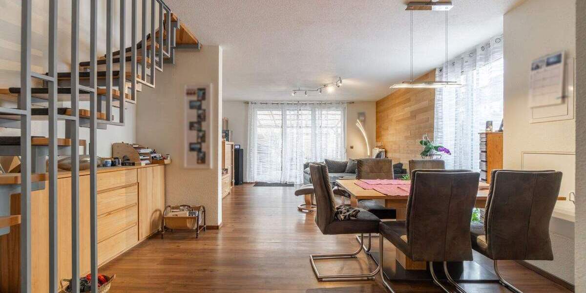 Reihenendhaus Villingen-Schwenningen Schwenningen - 5 Zimmer, 136 m&sup2;, 414.000&euro; | Angebot:25743172