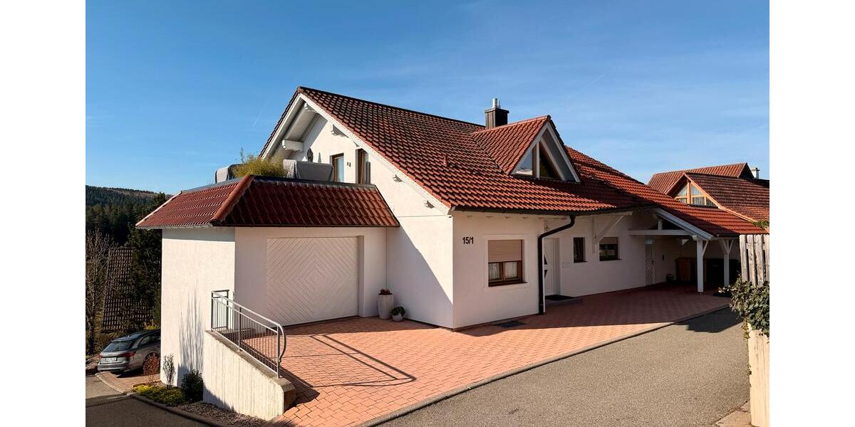 Erdgeschoßwohnung Niedereschach - 2 Zimmer, 118 m&sup2;, 1.250&euro; | Angebot:26161295