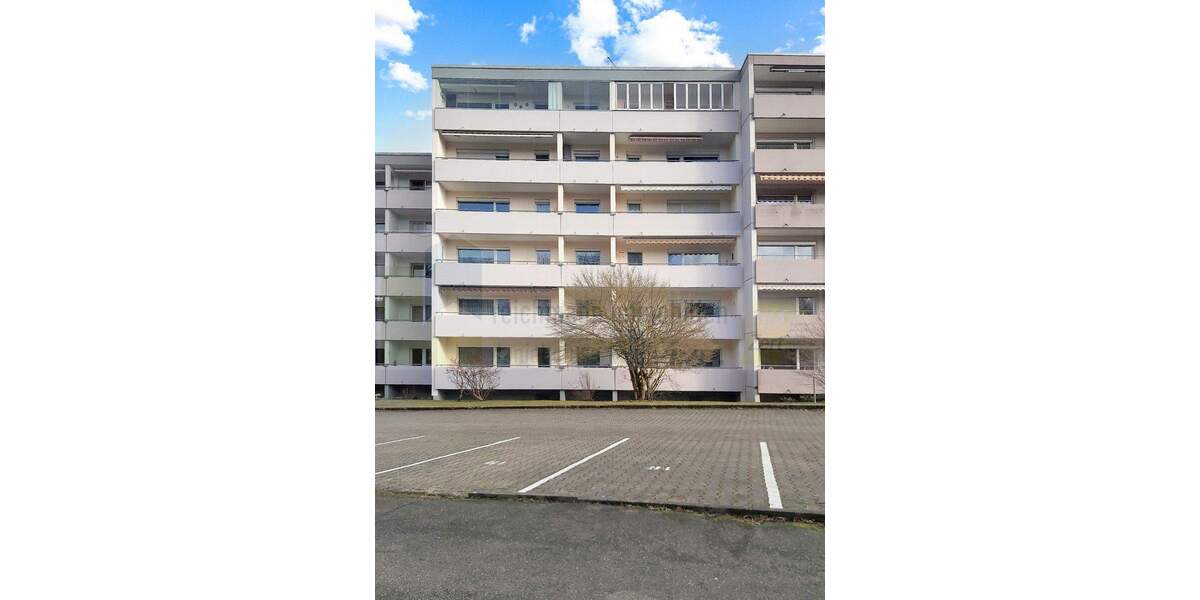 Etagenwohnung Sankt Georgen im Schwarzwald Stadtgebiet - 4 Zimmer, 103 m&sup2;, 165.000&euro; | Angebot:25738199