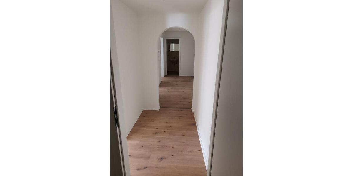 Etagenwohnung Hüfingen - 2.5 Zimmer, 91 m&sup2;, 900&euro; | Angebot:25792724