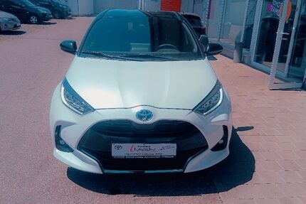 Toyota Yaris 33.000 km 22.100 &euro; Villingen-Schwenningen 78056