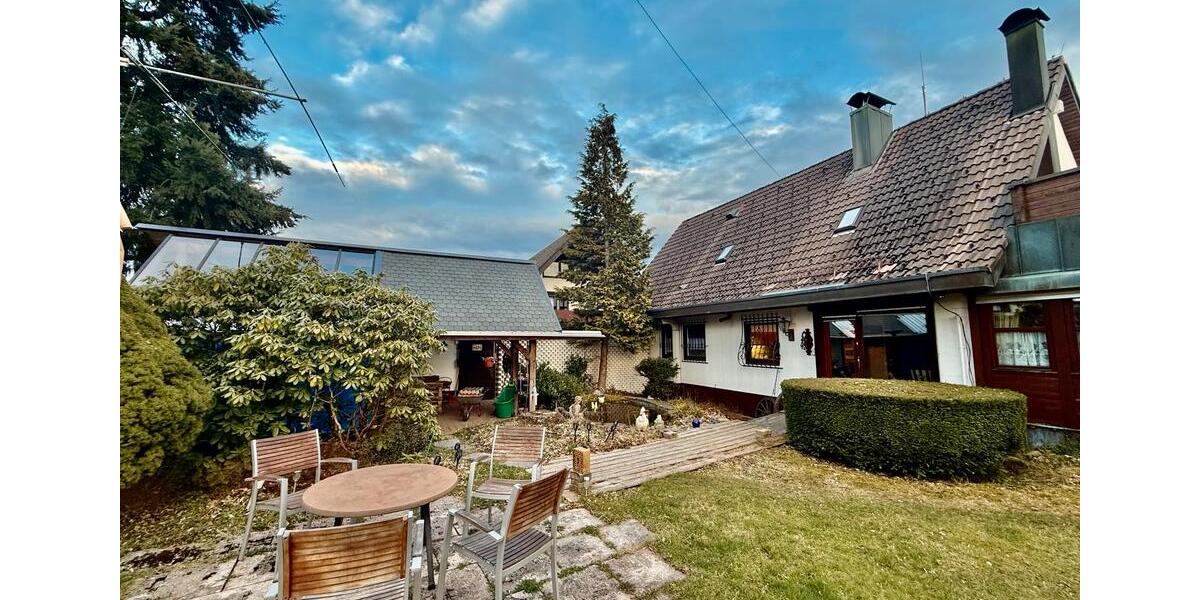 Einfamilienhaus Mönchweiler - 7 Zimmer, 180 m&sup2;, 625.000&euro; | Angebot:26053409