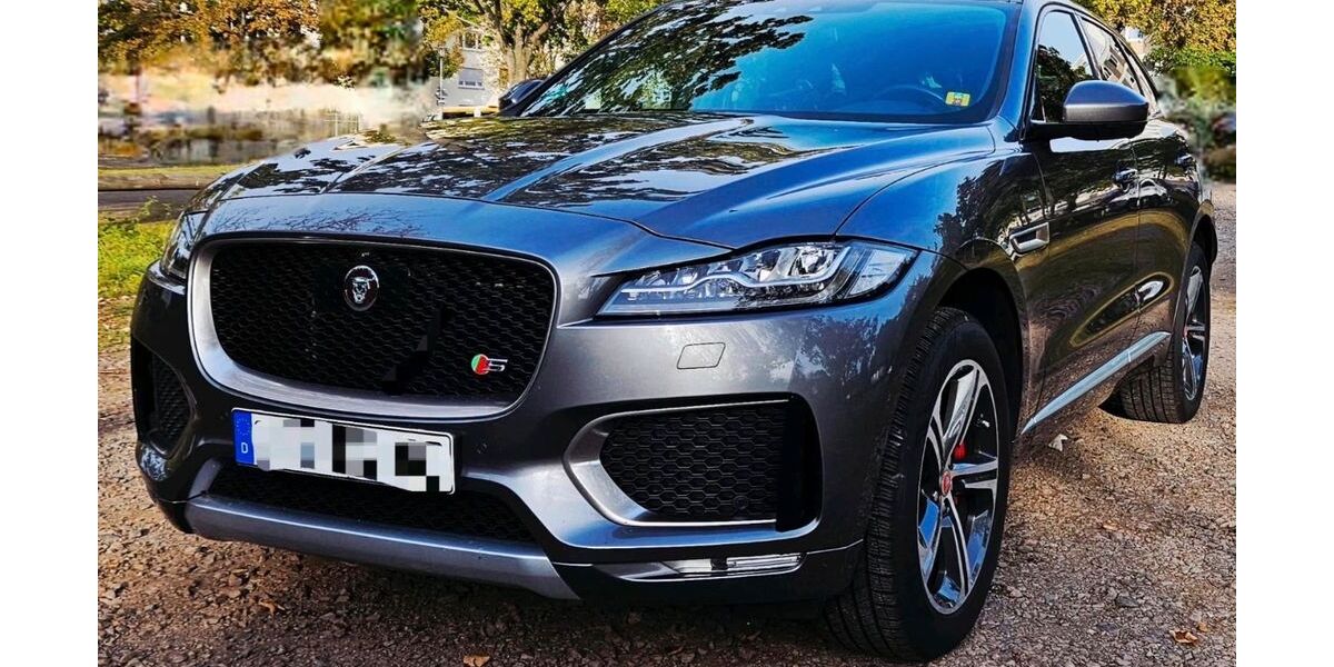 Jaguar F-Pace 148.500 km 19.990 &euro; Spaichingen 78549