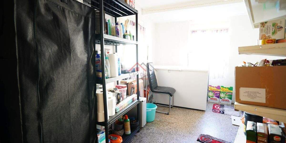 Etagenwohnung Tuttlingen - 5 Zimmer, 131 m&sup2;, 205.000&euro; | Angebot:25770902