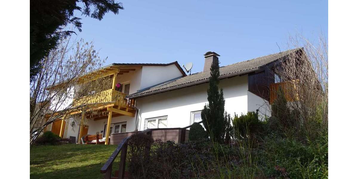 Einfamilienhaus Bonndorf - 7 Zimmer, 206 m&sup2;, 470.000&euro; | Angebot:25221649