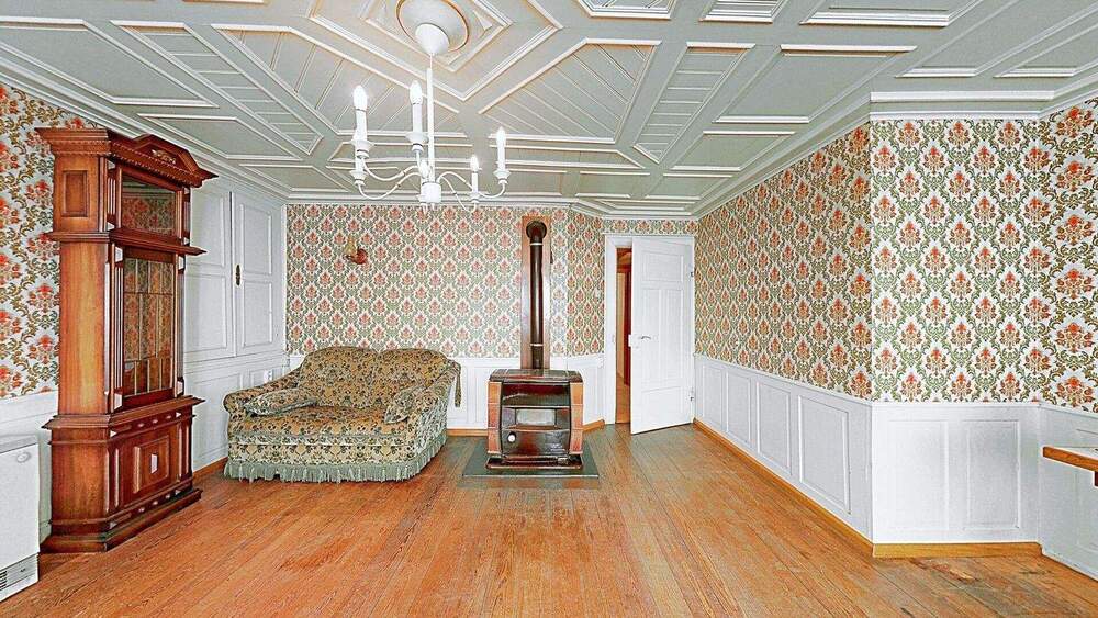 Einfamilienhaus Vöhrenbach Stadtgebiet - 1 Zimmer, 204 m&sup2;, 195.000&euro; | Angebot:25747049