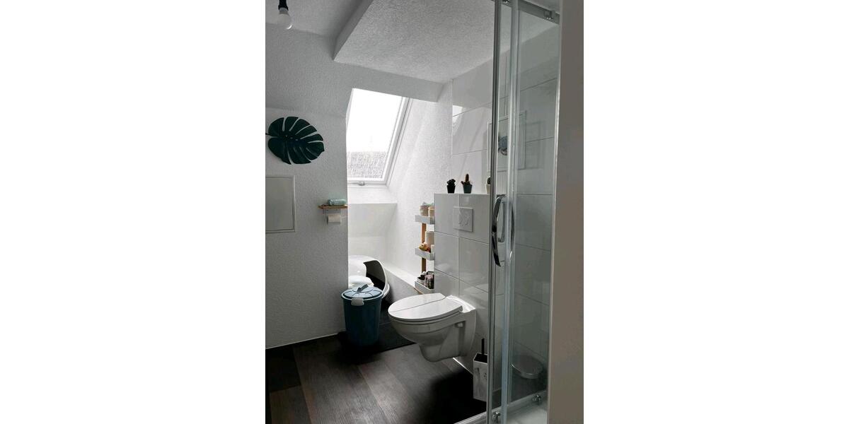 Dachgeschoßwohnung Tuningen - 2 Zimmer, 61 m&sup2;, 1.170&euro; | Angebot:26387741
