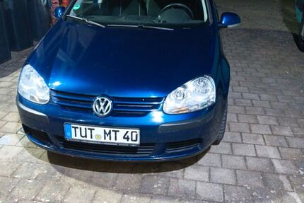 VW Golf 253.000 km 3.850 &euro; Balgheim 78582
