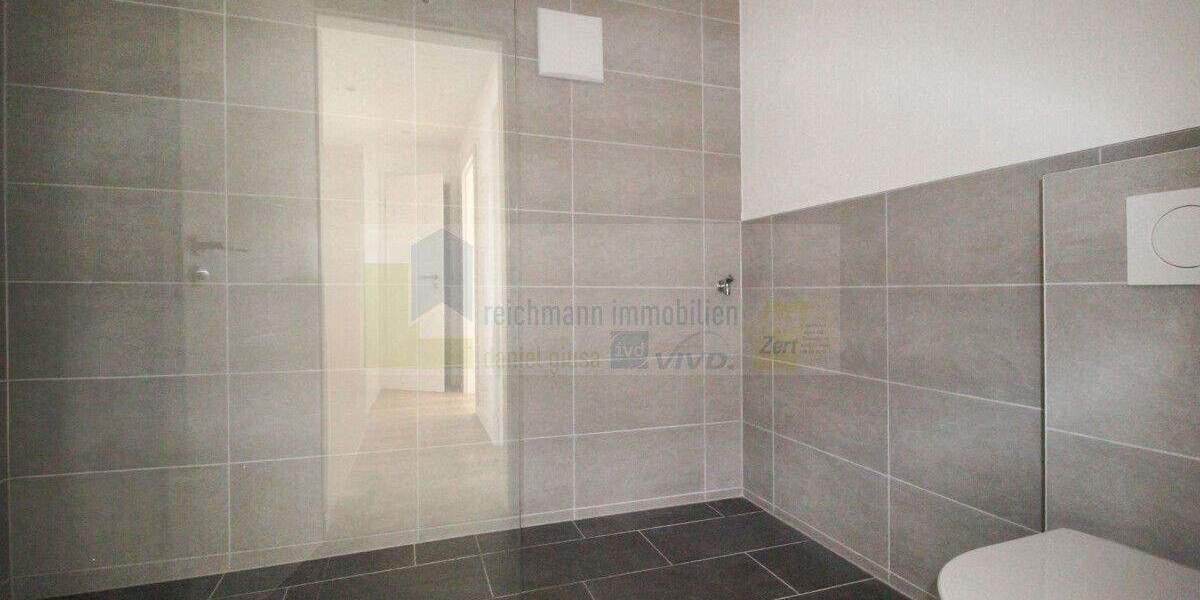 Etagenwohnung Donaueschingen / Heidenhofen Heidenhofen - 2 Zimmer, 70 m&sup2;, 159.500&euro; | Angebot:25692095