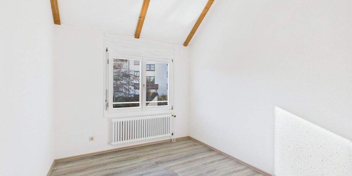 Reihenmittelhaus Rottweil - 5 Zimmer, 129 m&sup2;, 375.000&euro; | Angebot:25742611