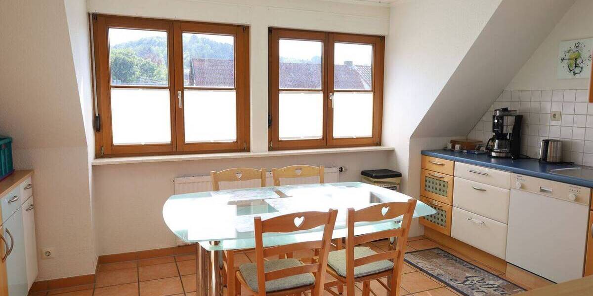 Etagenwohnung Zimmern - 5 Zimmer, 160 m&sup2;, 289.000&euro; | Angebot:25912990