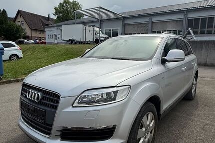 Audi Q7 195.000 km 8.300 &euro; Wehingen 78564