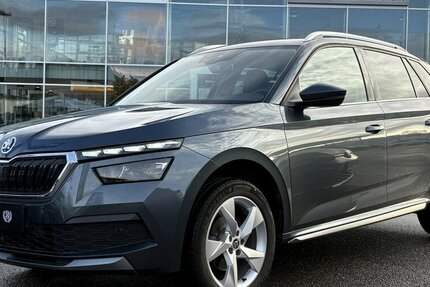 Skoda Kamiq 1.0 TSI STYLE/NAVI/KAMERA/DAB/LED/DSG 61.766 km 18.900 &euro; Villingen-Schwenningen 78054