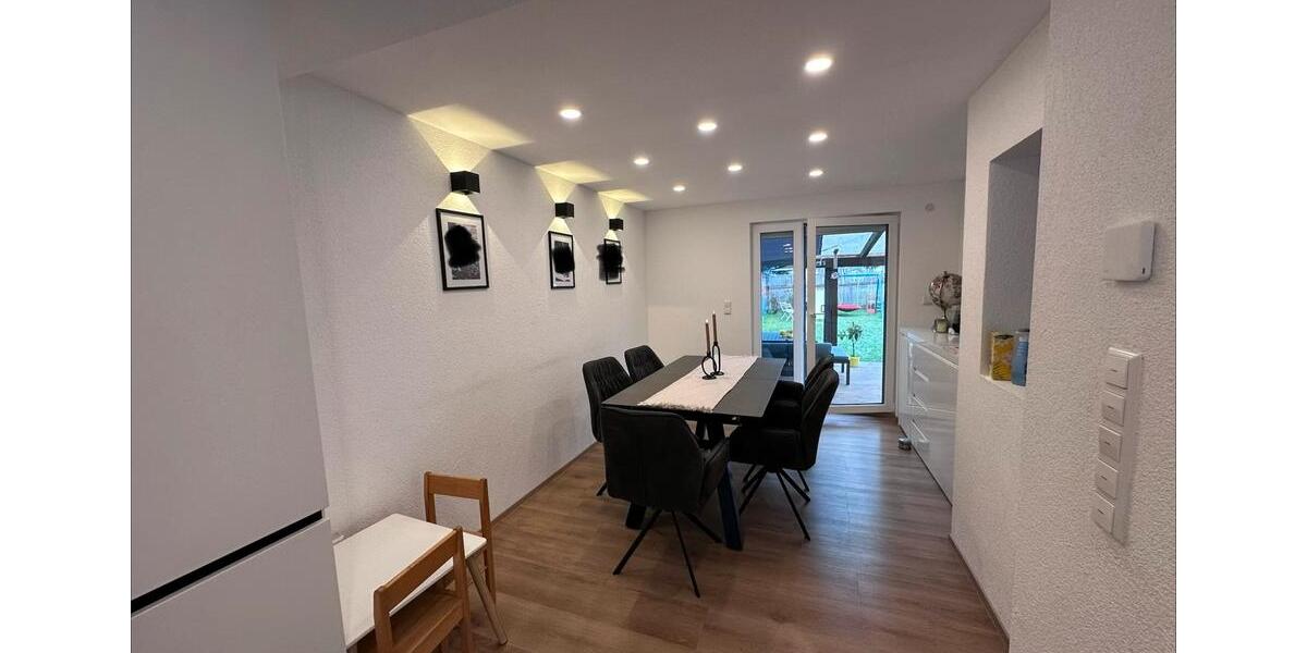 Doppelhaushälfte Villingen-Schwenningen Schwenningen - 4 Zimmer, 125 m&sup2;, 425.000&euro; | Angebot:23730898