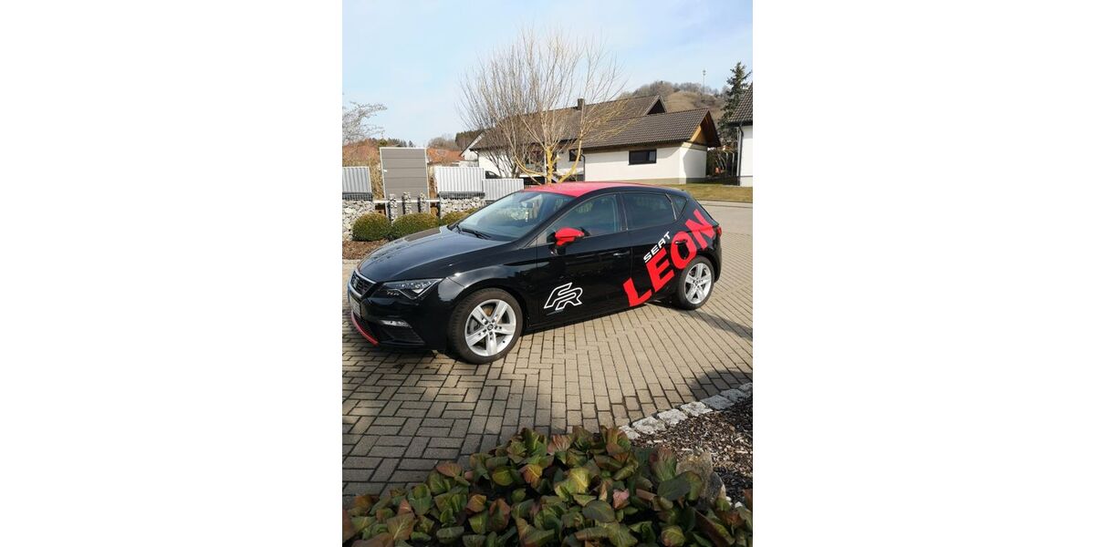 Seat Leon 86.000 km 13.900 &euro; Zimmern ob Rottweil 78658