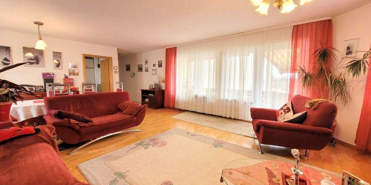 Etagenwohnung Donaueschingen - 3 Zimmer, 91 m&sup2;, 259.000&euro; | Angebot:25664934