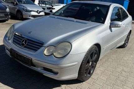 Mercedes-Benz CE 230 222.000 km 1.400 &euro; Villingen-Schwenningen 78050