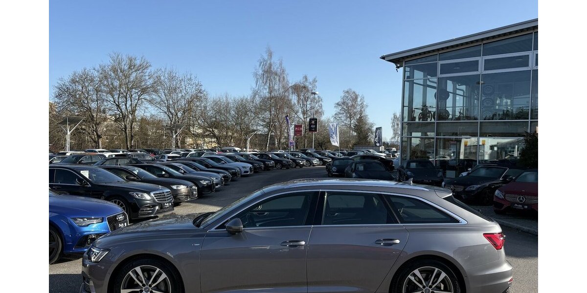 Audi A6 Avant 45 TFSI quattro S-LINE/MEMORY/360°3D 112.242 km 28.900 &euro; Villingen-Schwenningen 78054