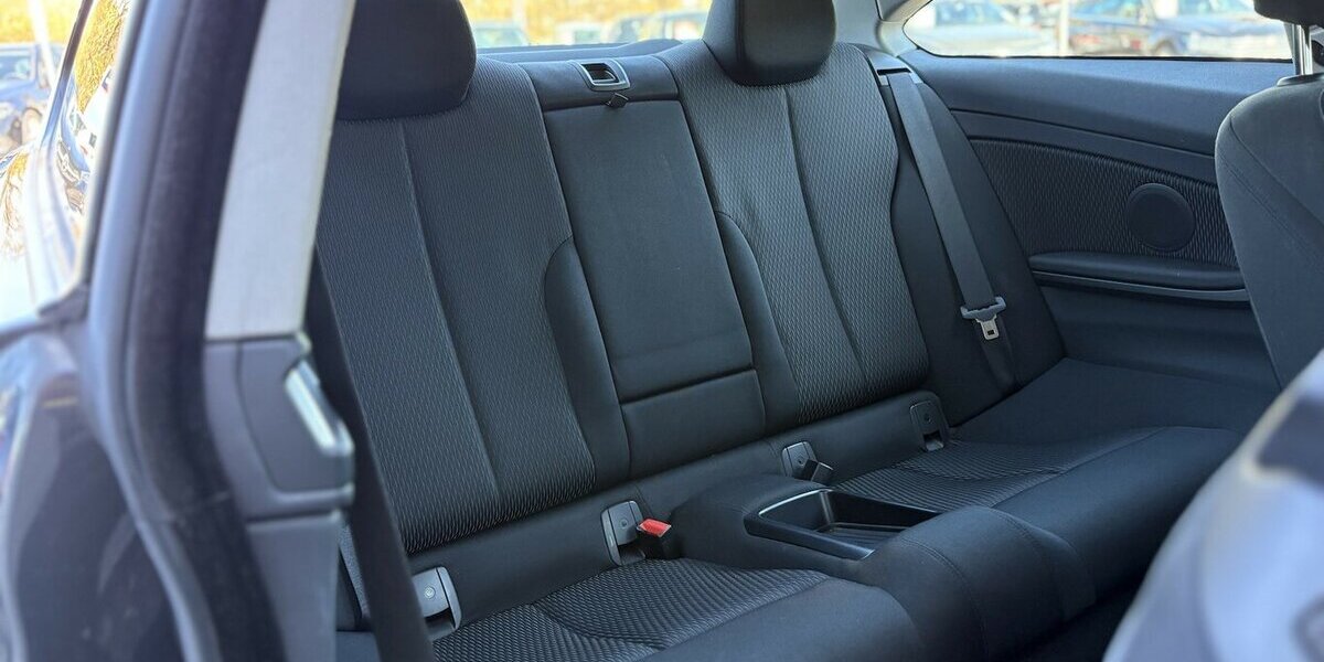 BMW 435I Coupe xDrive MEMORY/SITZHEIZUNG/LED/1.HAND 125.089 km 22.900 &euro; Villingen-Schwenningen 78054