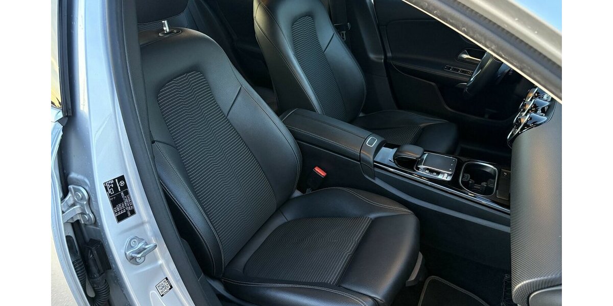 Mercedes-Benz A 250 BUSSINES/NAVIGATION/HIGHPERFORMACE-LED/PDC 123.953 km 19.900 &euro; Villingen-Schwenningen 78054