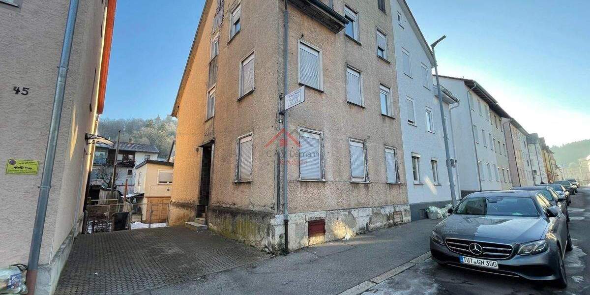 Doppelhaushälfte Tuttlingen - 6 Zimmer, 150 m&sup2;, 135.000&euro; | Angebot:25667764