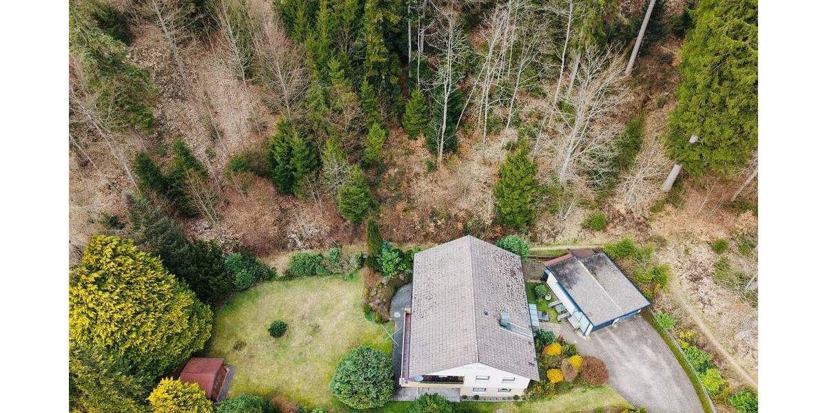 Einfamilienhaus Schonach im Schwarzwald - 6 Zimmer, 183 m&sup2;, 425.000&euro; | Angebot:25675868