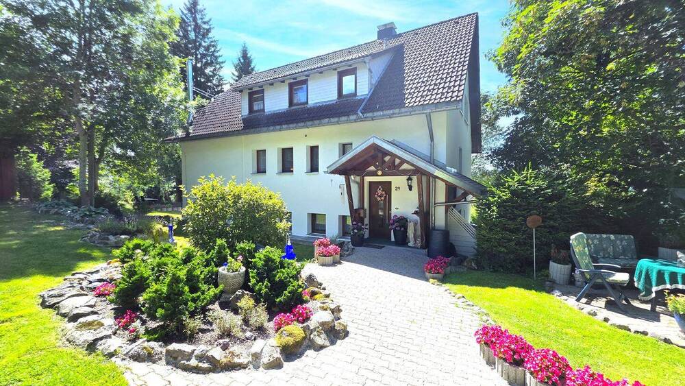 Mehrfamilienhaus, Wohnhaus Lenzkirch Saig - 1 Zimmer, 264 m&sup2;, 695.000&euro; | Angebot:25775125