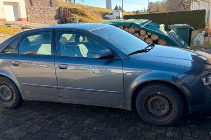 Audi A4 303.713 km 1.000 &euro; Blumberg 78176