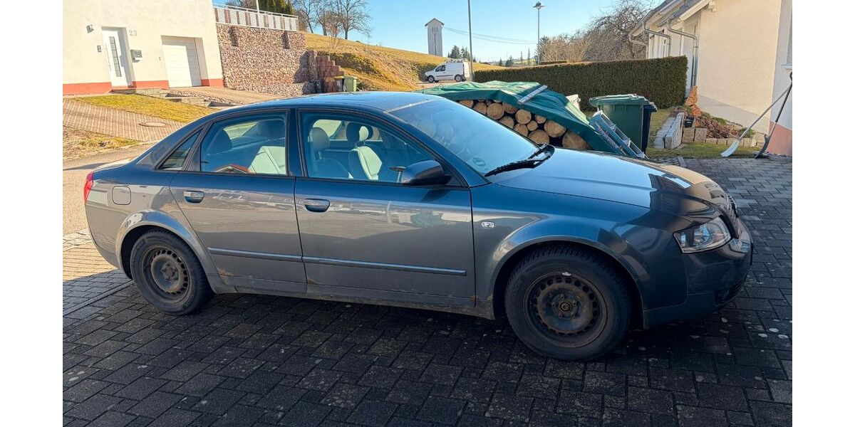 Audi A4 303.713 km 1.000 &euro; Blumberg 78176