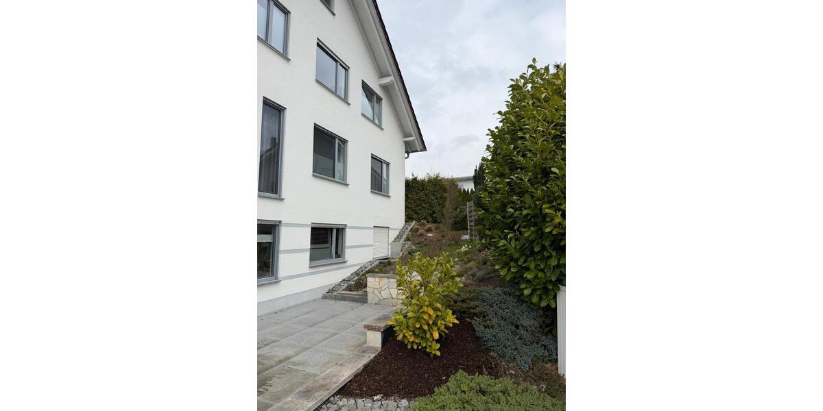 Terrassenwohnung Rottweil - 2.5 Zimmer, 90 m&sup2;, 332.000&euro; | Angebot:25968102