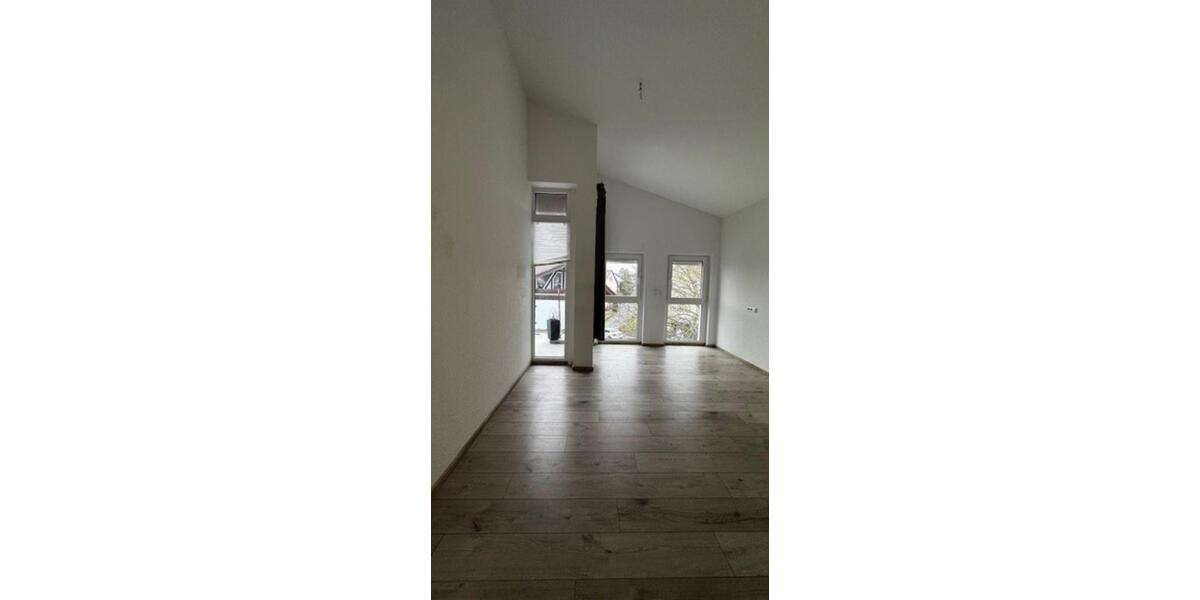 Etagenwohnung Villingen-Schwenningen Schwenningen - 2 Zimmer, 68 m&sup2;, 748&euro; | Angebot:24812319